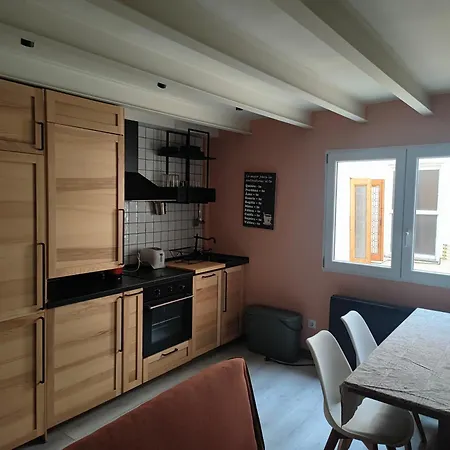 Apartment White House *